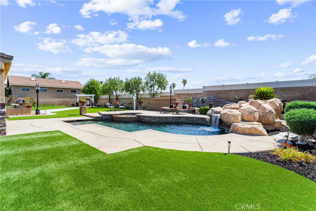 2571 Stetson Drive
