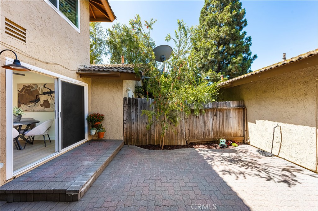 206 Bay Meadows Drive