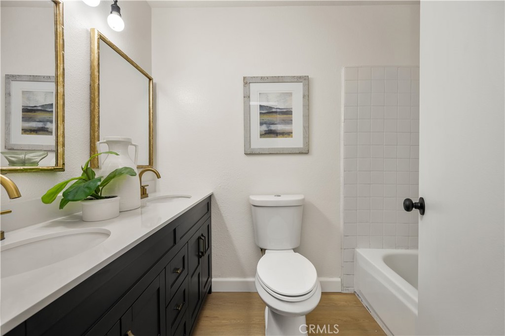 206 Bay Meadows Drive