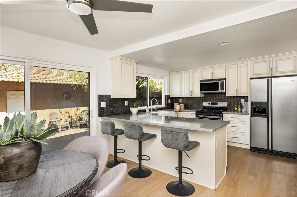 206 Bay Meadows Drive