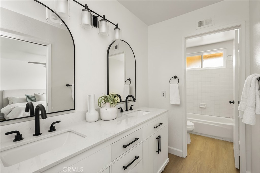 206 Bay Meadows Drive