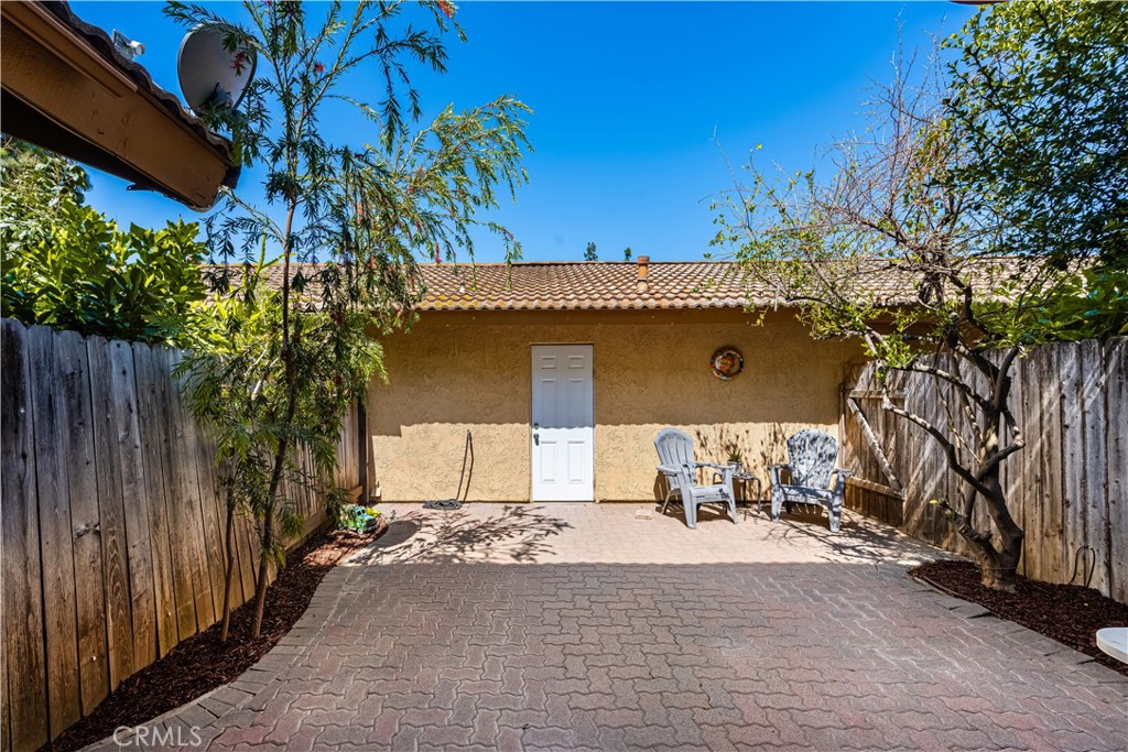 206 Bay Meadows Drive