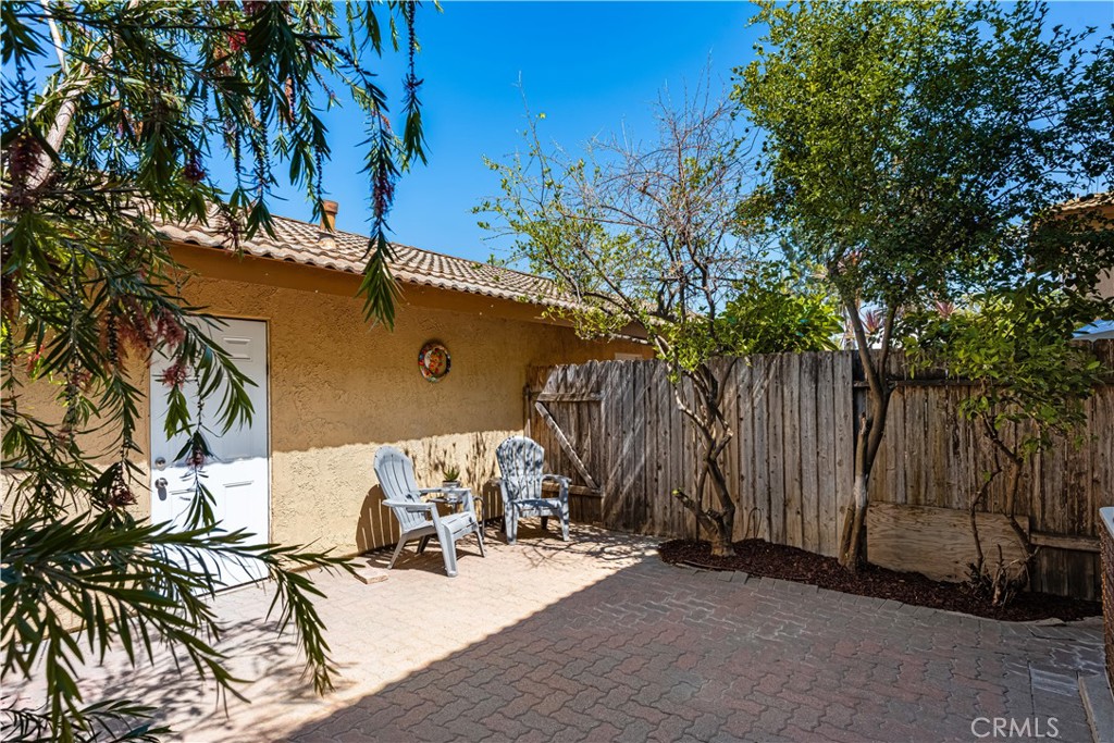 206 Bay Meadows Drive