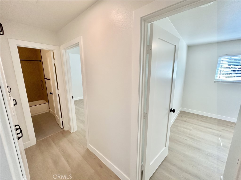 895 N Euclid Avenue 4