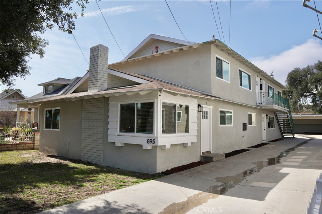 895 N Euclid Avenue 4