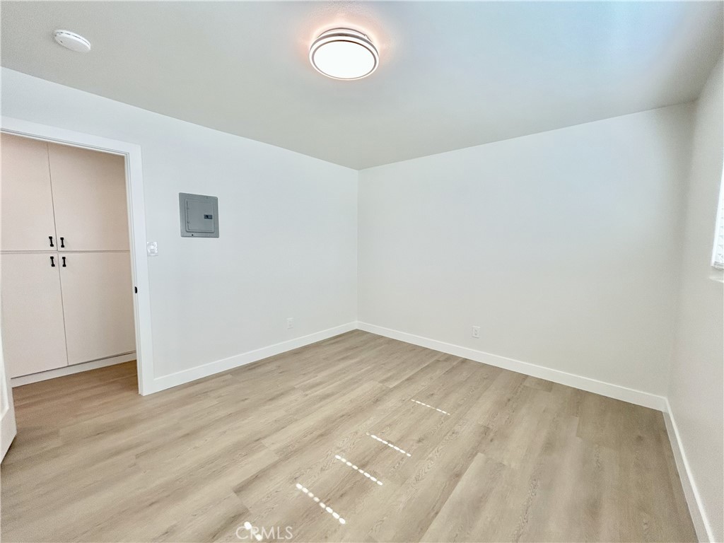 895 N Euclid Avenue 4