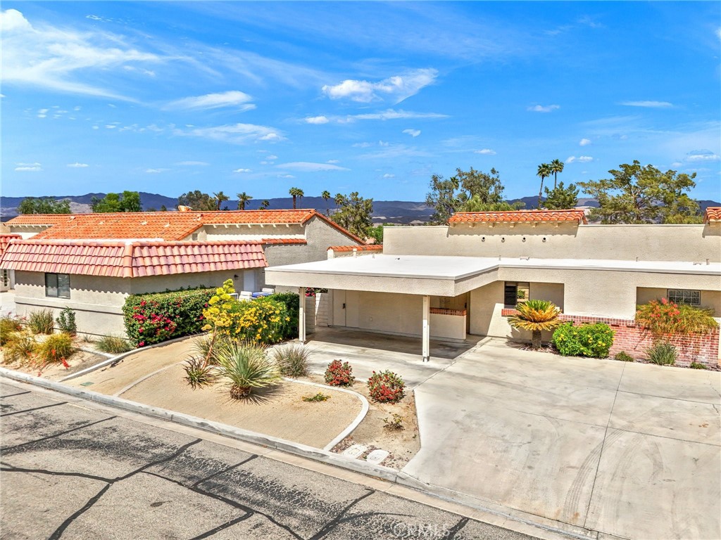 40514 Bay Hill Way