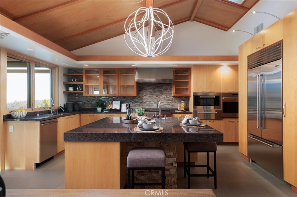 10551 Hillsboro Road