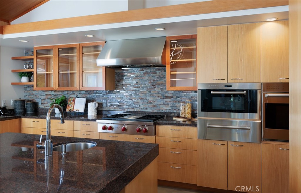 10551 Hillsboro Road