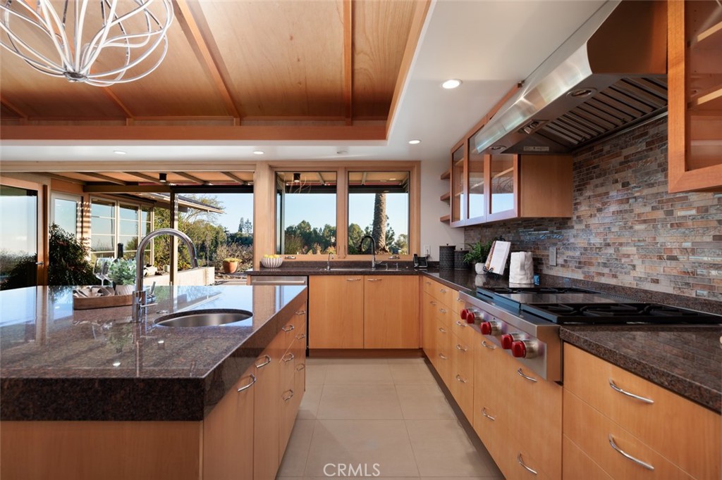 10551 Hillsboro Road