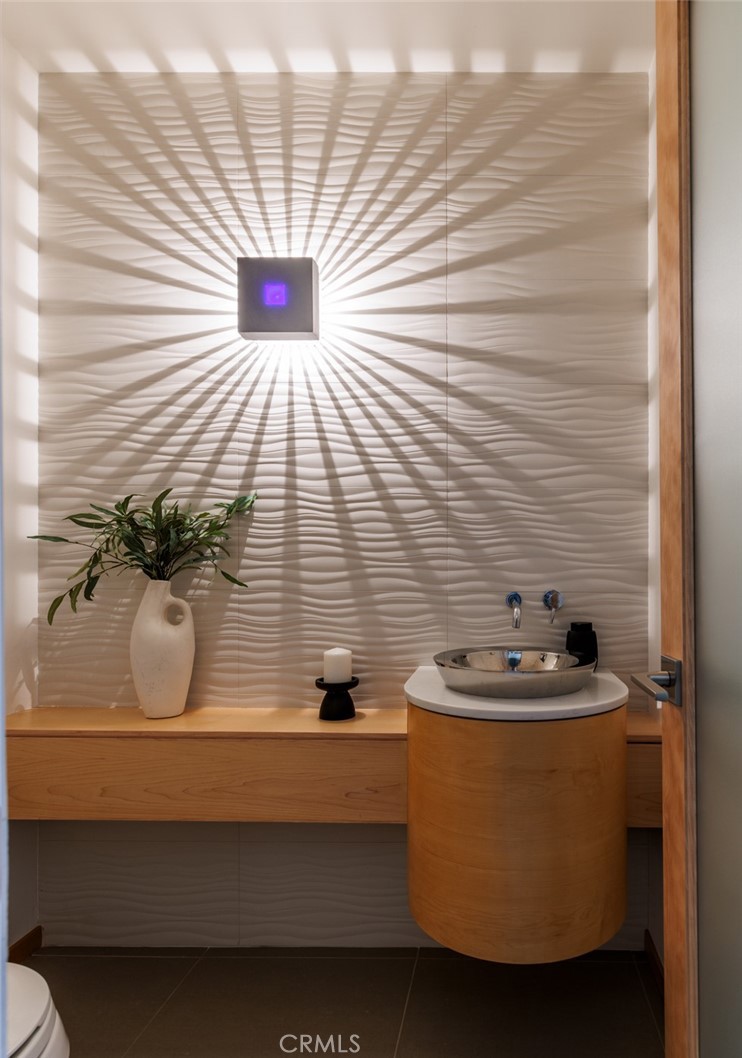 10551 Hillsboro Road