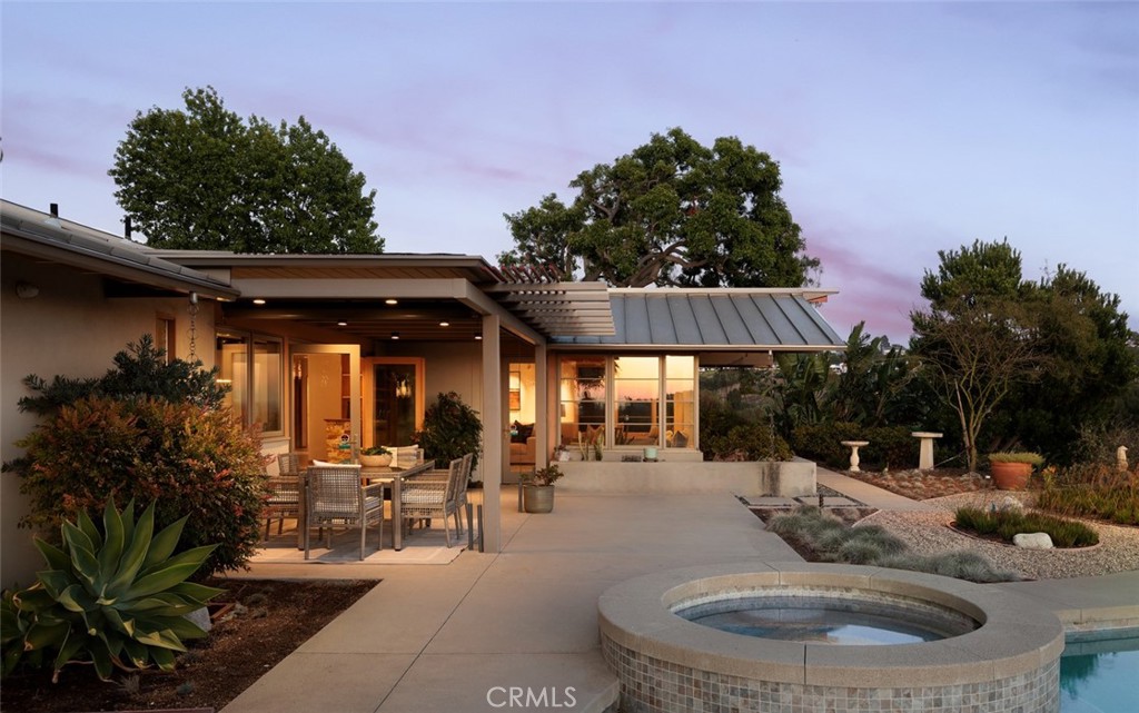 10551 Hillsboro Road