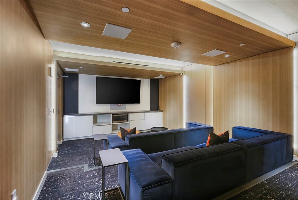 400 S Broadway 1701