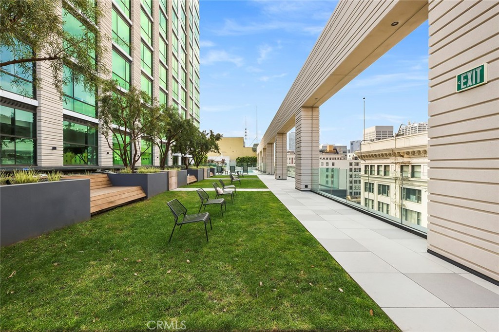 400 S Broadway 1701