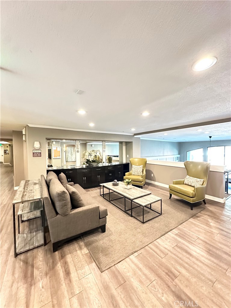 838 Pine Avenue 510