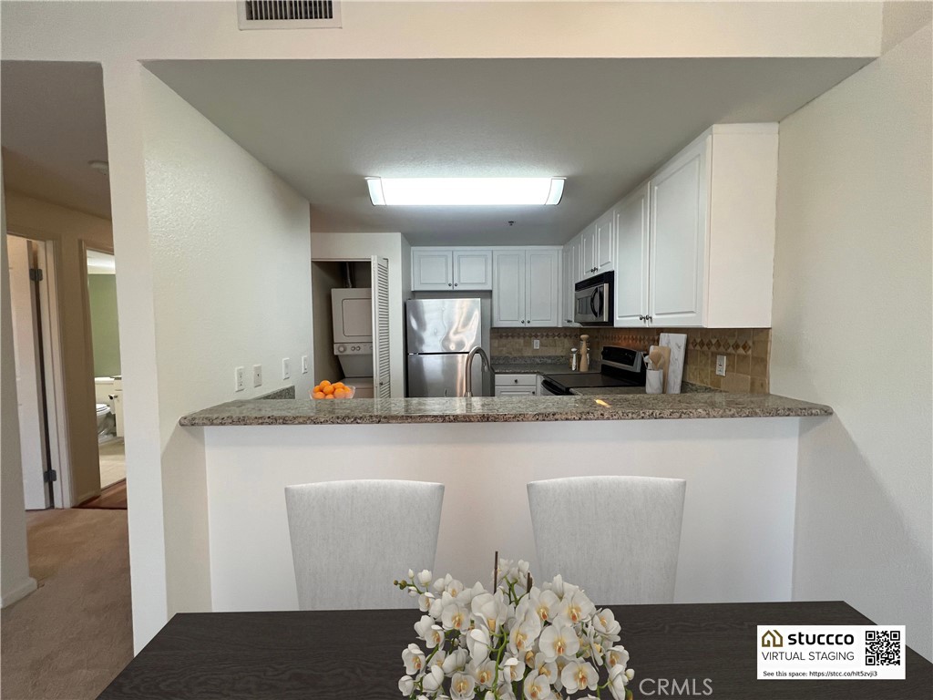 838 Pine Avenue 510