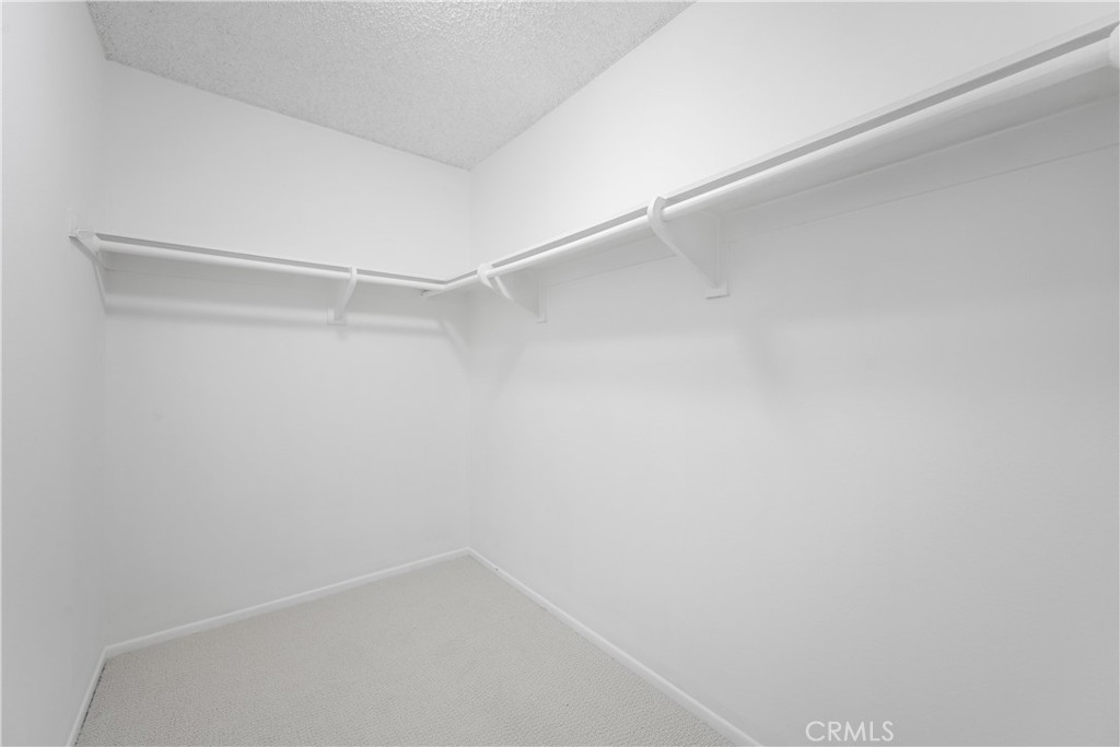 19721 Dunsmuir Plaza