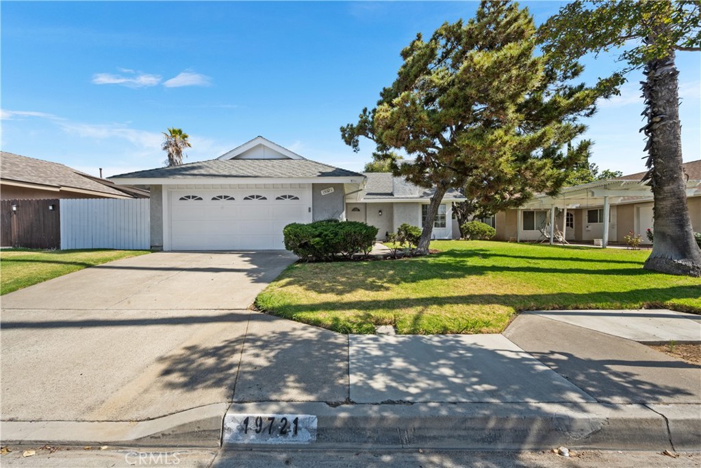 19721 Dunsmuir Plaza