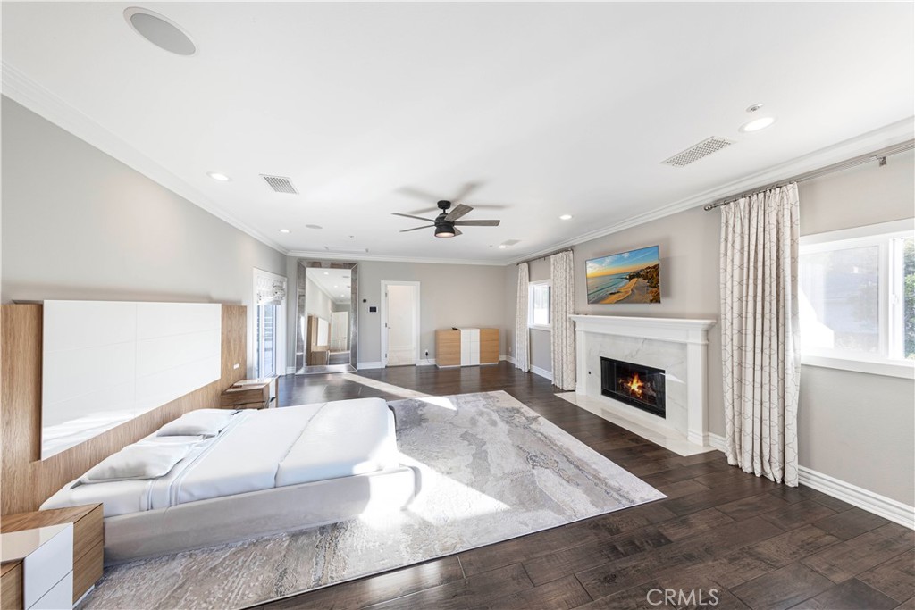 185 S Trish Court