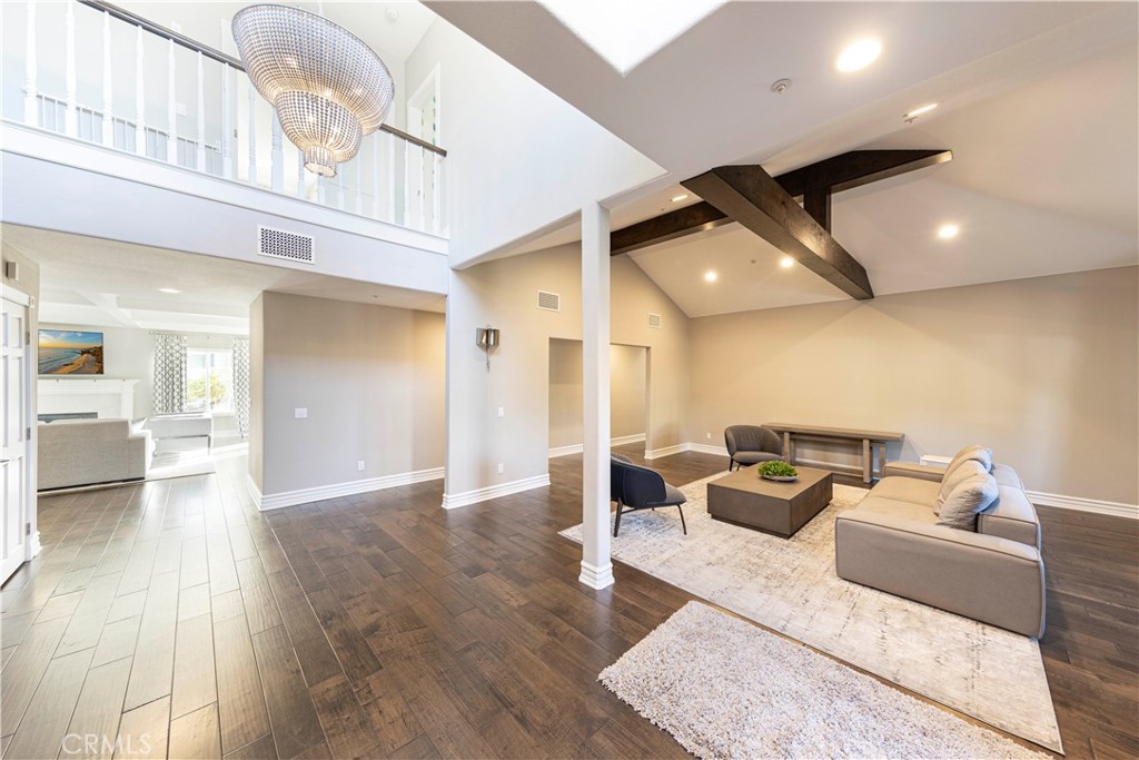 185 S Trish Court
