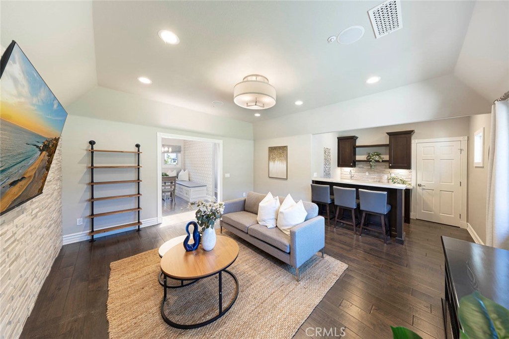 185 S Trish Court