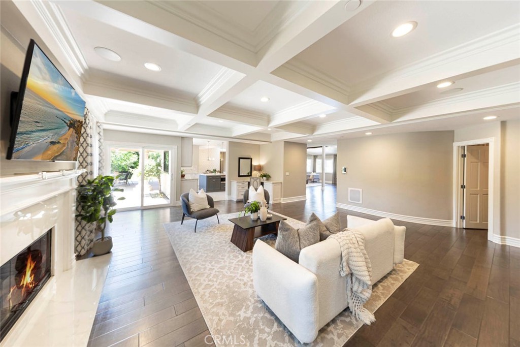 185 S Trish Court