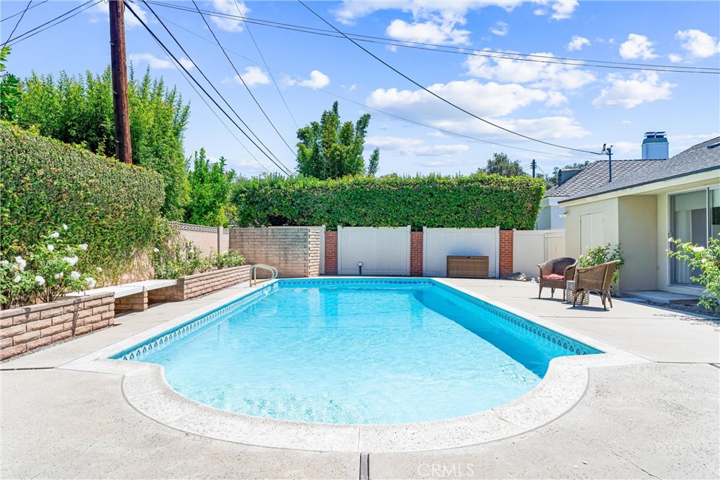 2117 N Westwood Avenue