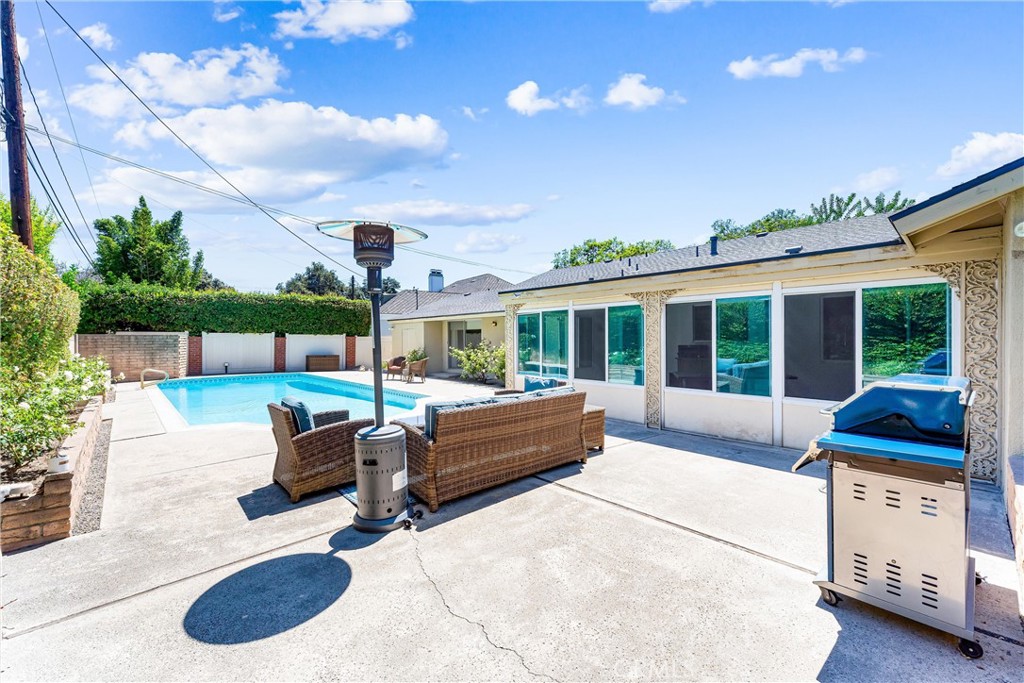 2117 N Westwood Avenue