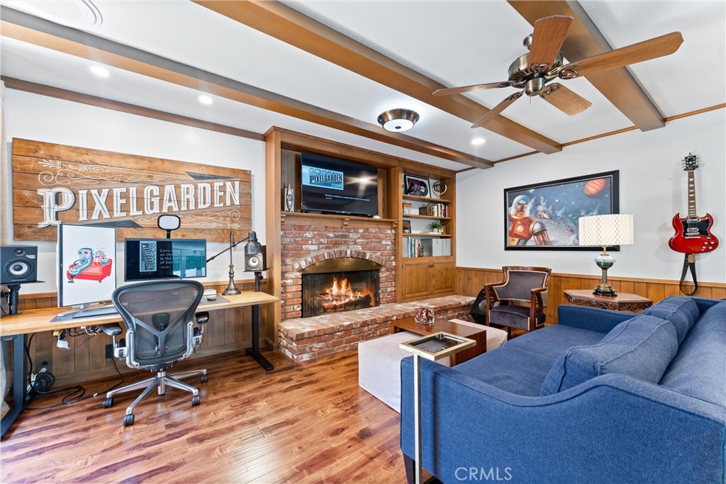 2117 N Westwood Avenue