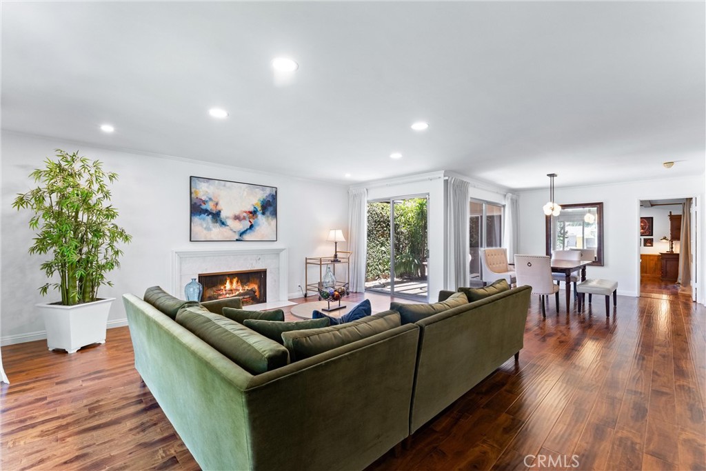 2117 N Westwood Avenue