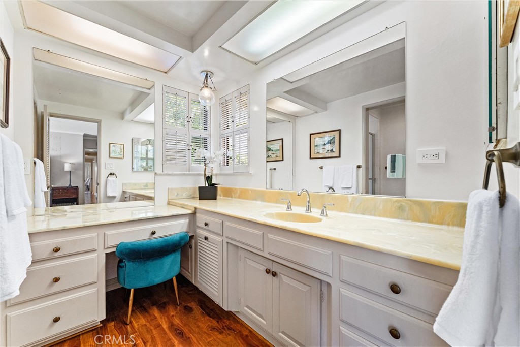 2117 N Westwood Avenue