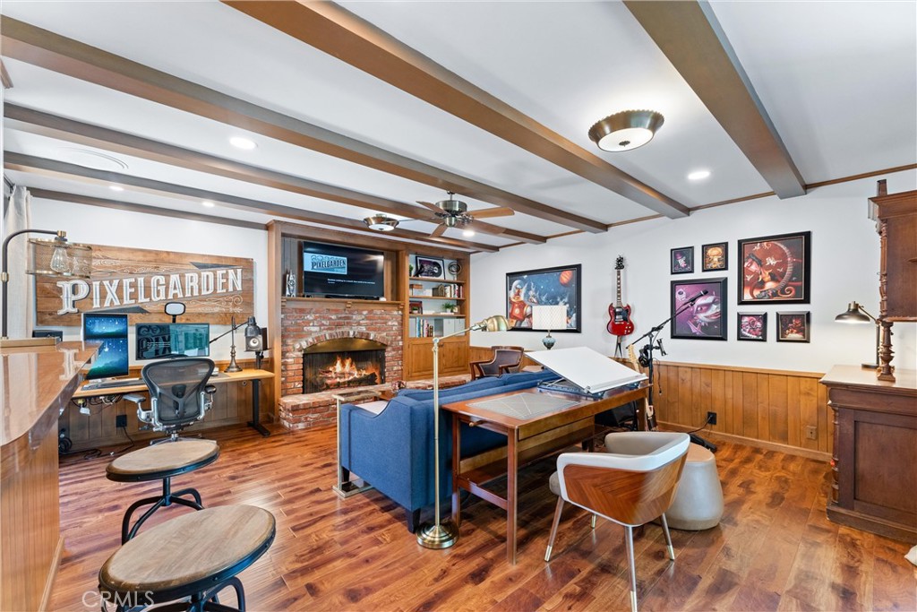 2117 N Westwood Avenue