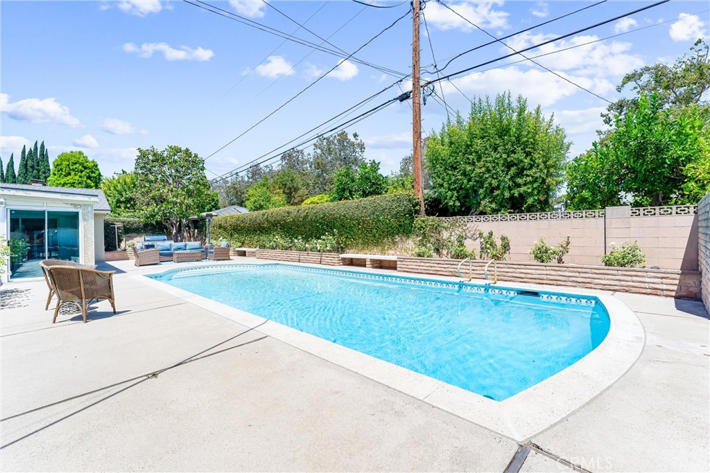 2117 N Westwood Avenue