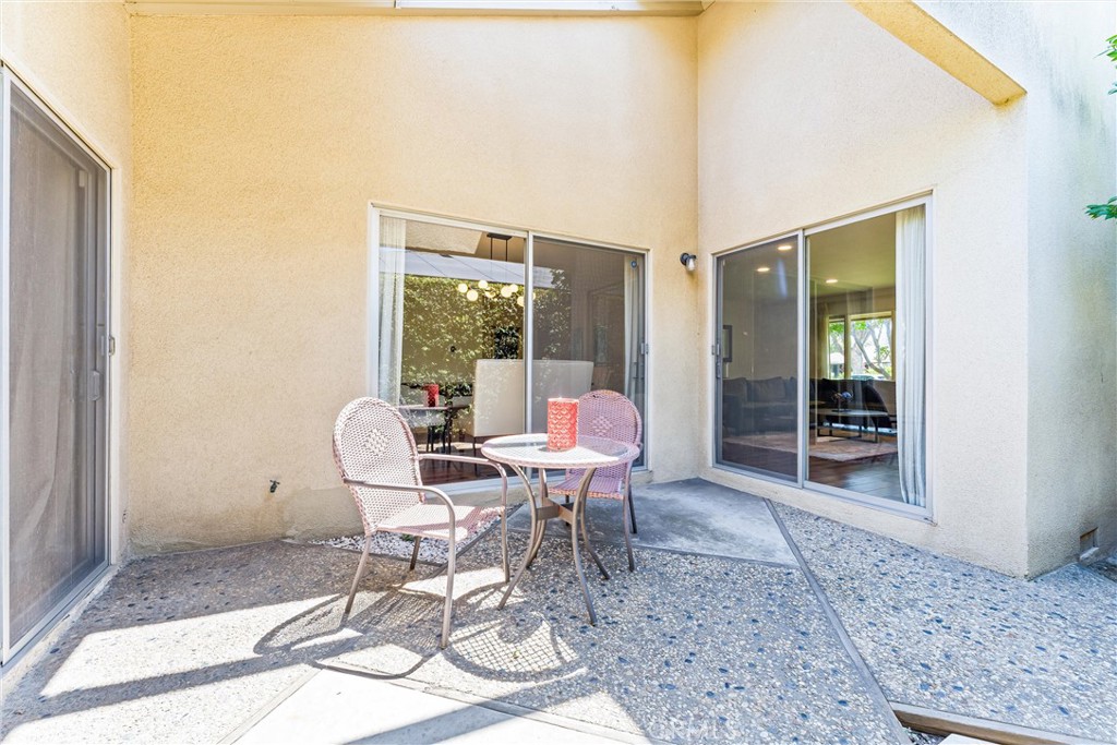 2117 N Westwood Avenue