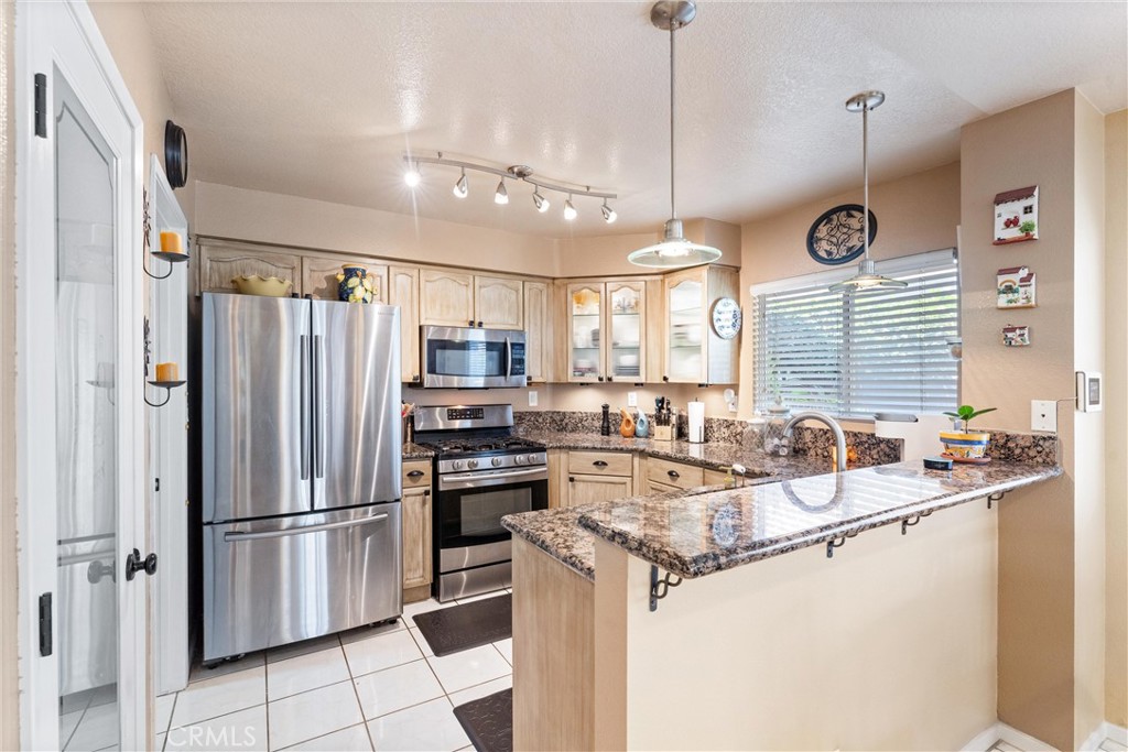 861 Shade Tree Way