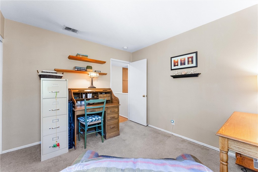 861 Shade Tree Way