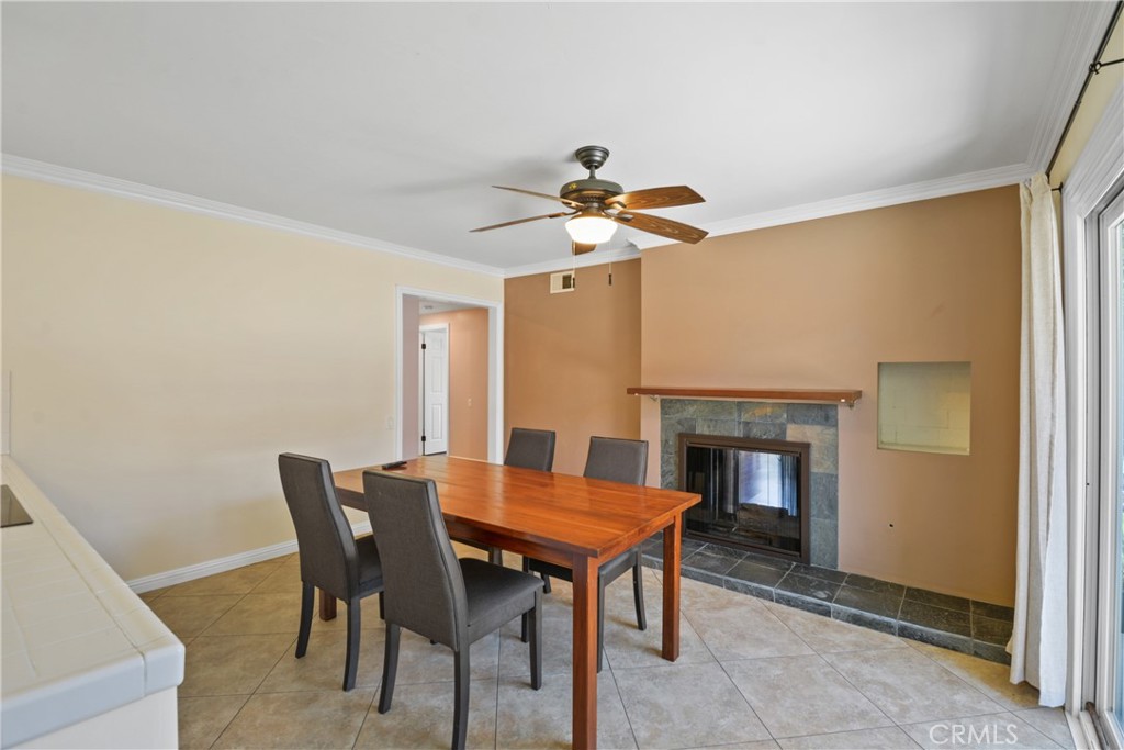 1403 E Chalynn Avenue