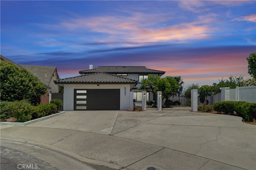 5231 Los Encantos Circle