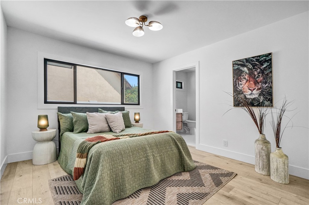 5231 Los Encantos Circle