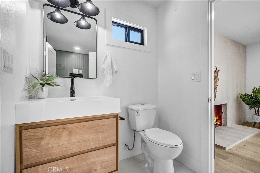 5231 Los Encantos Circle