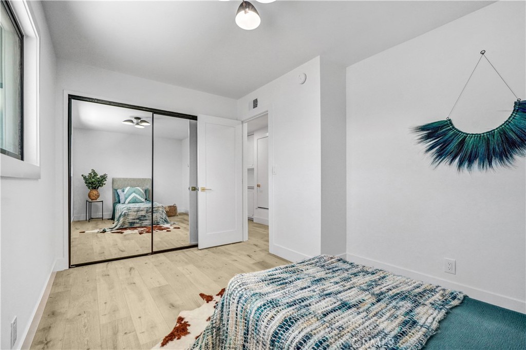 5231 Los Encantos Circle