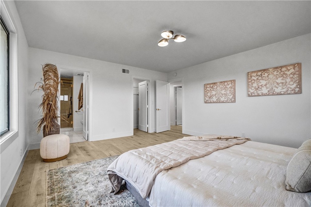 5231 Los Encantos Circle