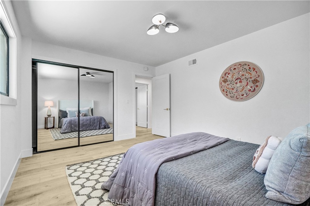 5231 Los Encantos Circle