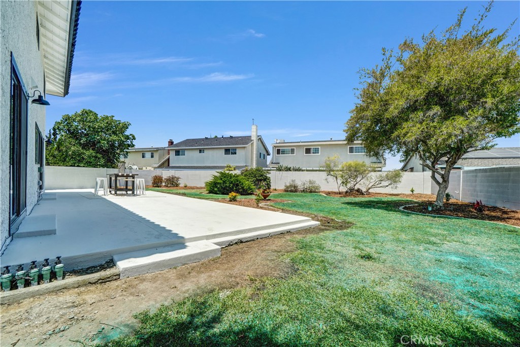 5231 Los Encantos Circle