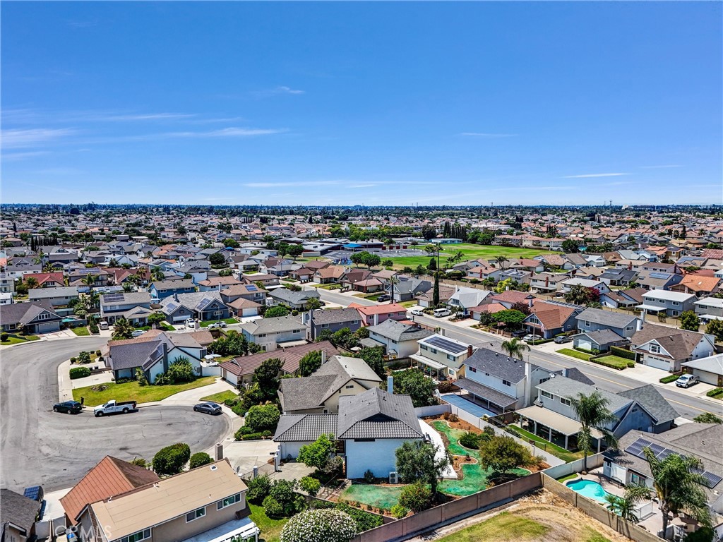 5231 Los Encantos Circle