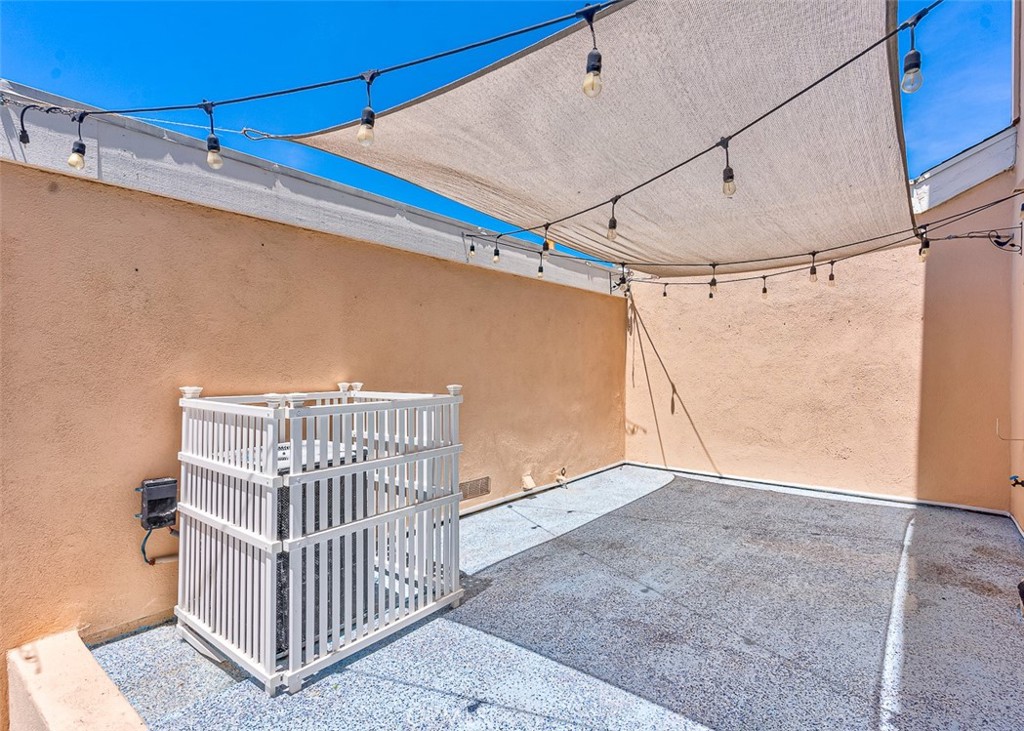 23113 Cherry Avenue 15