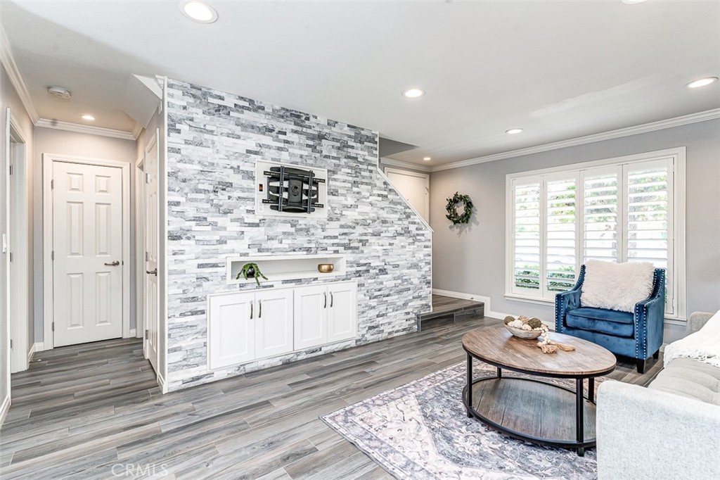 23113 Cherry Avenue 15