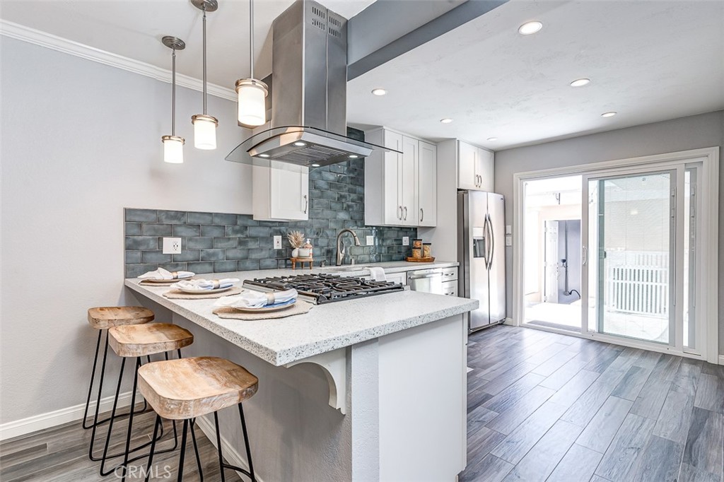 23113 Cherry Avenue 15