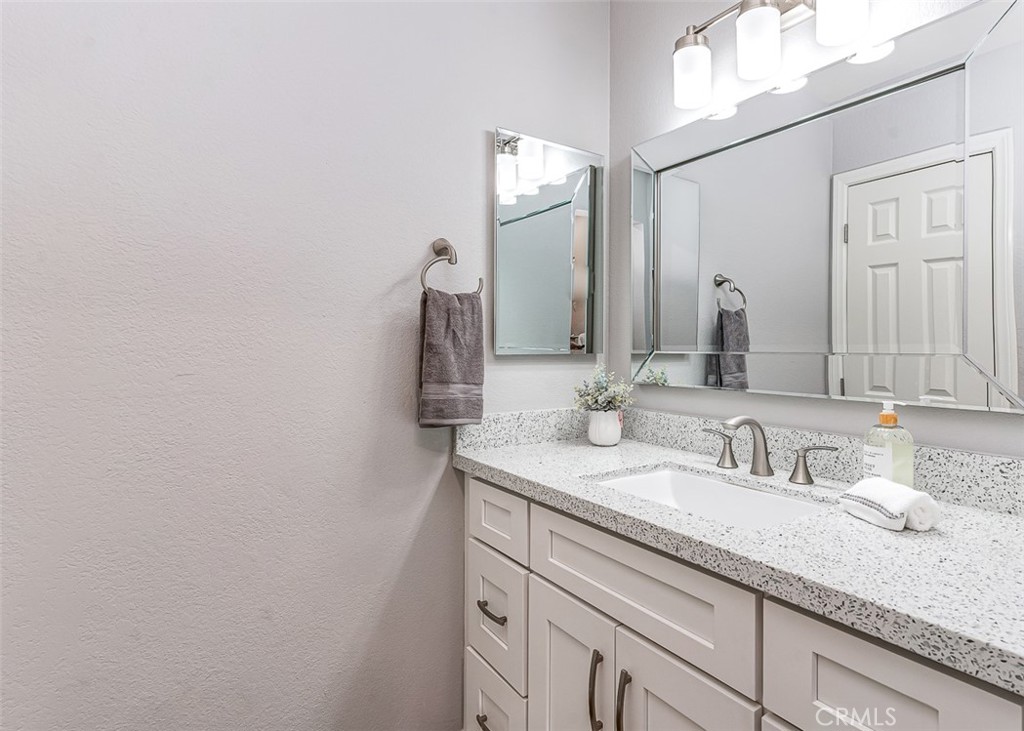 23113 Cherry Avenue 15