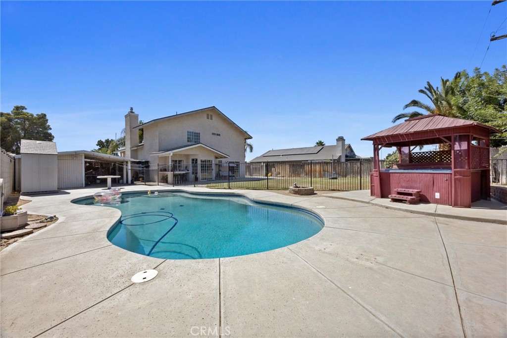 3108 Holbrook Street